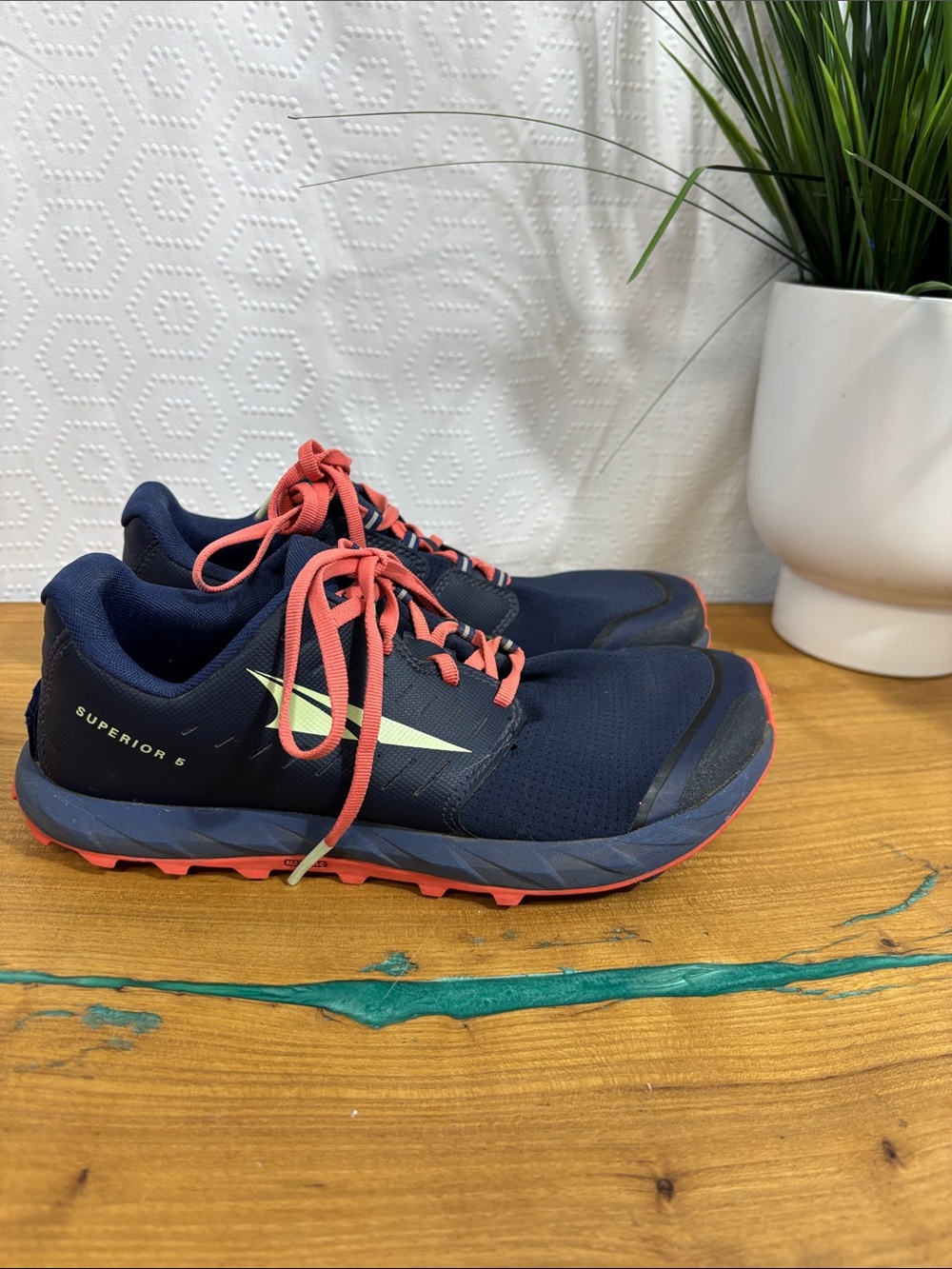Women’s Altra Superior 5 Navy Blue Tennis Shoes Size 9, Athletic Sneakers